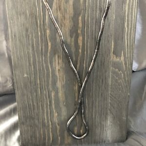 Twisted Flexible Necklace